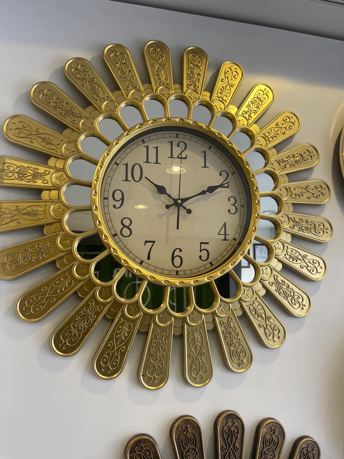 Anitque Bronze Mirro Embroided Wall Clock