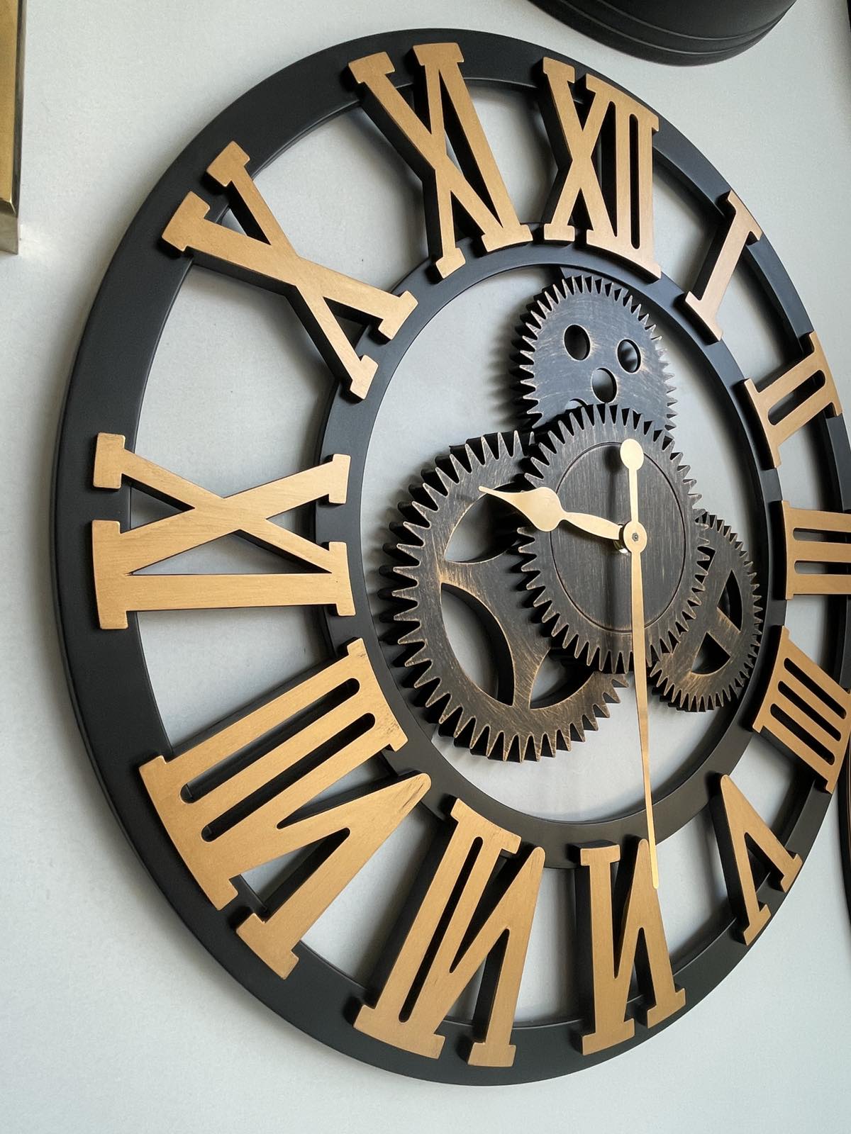Industrial Vintage Wall Clock – A Timeless Statement