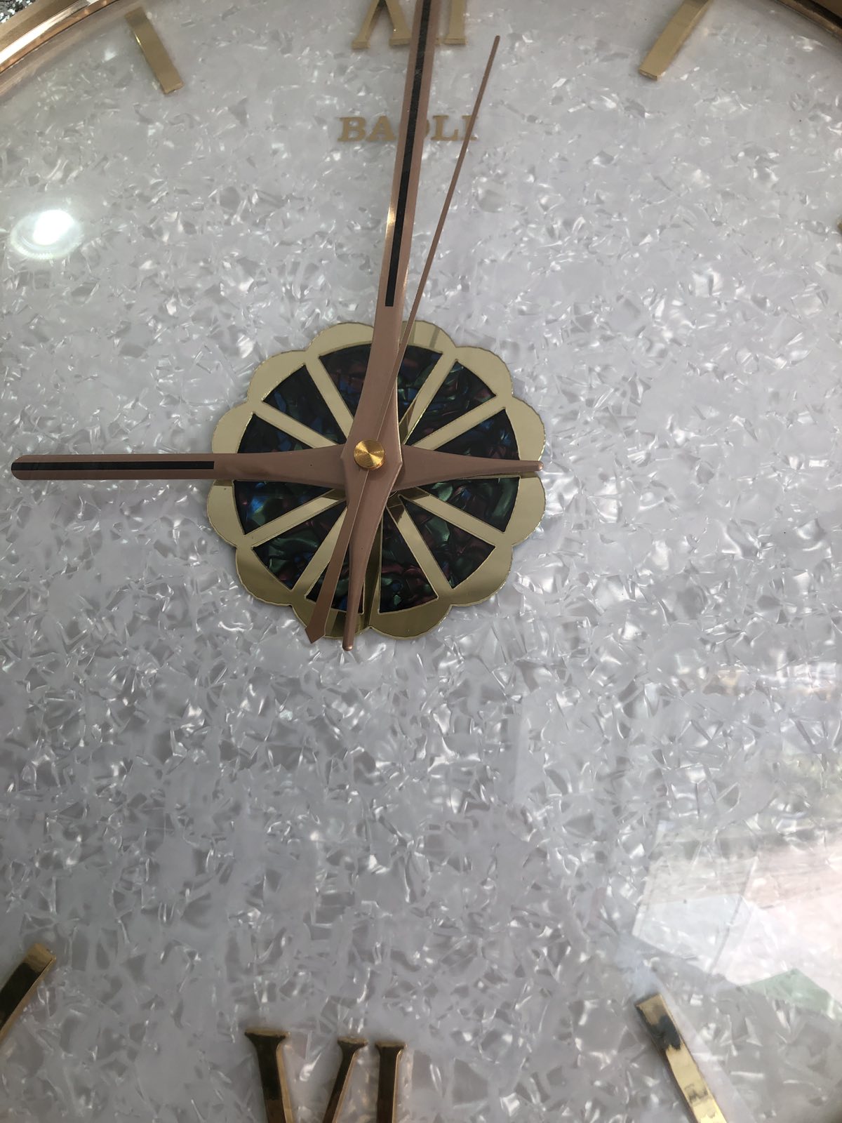 Stylish And Premium Decorative Wall Clock Panel With Crystal Shine