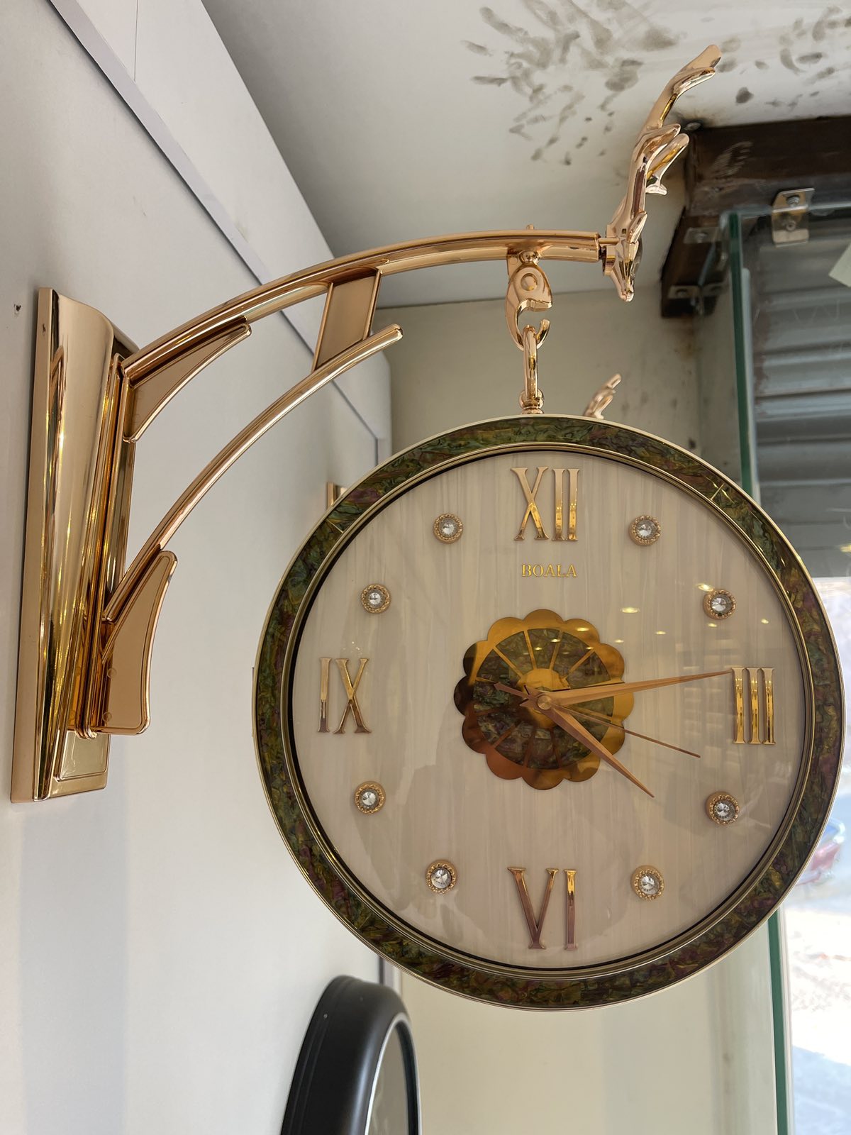 Elegant Double-Sided Luxury Wall Clock