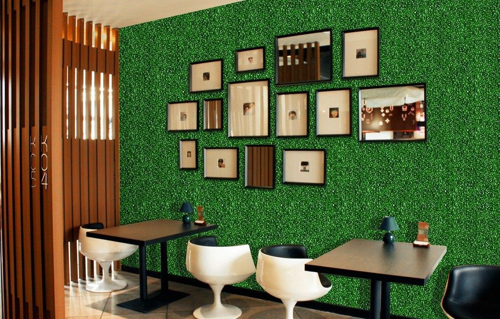 Beautiful And Refreshing Green Wall Grass Panel