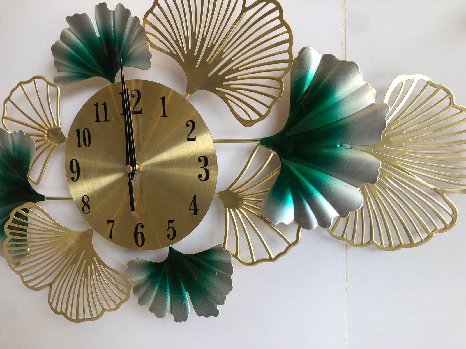 Gingko Leaf Design Metal Wall Clock