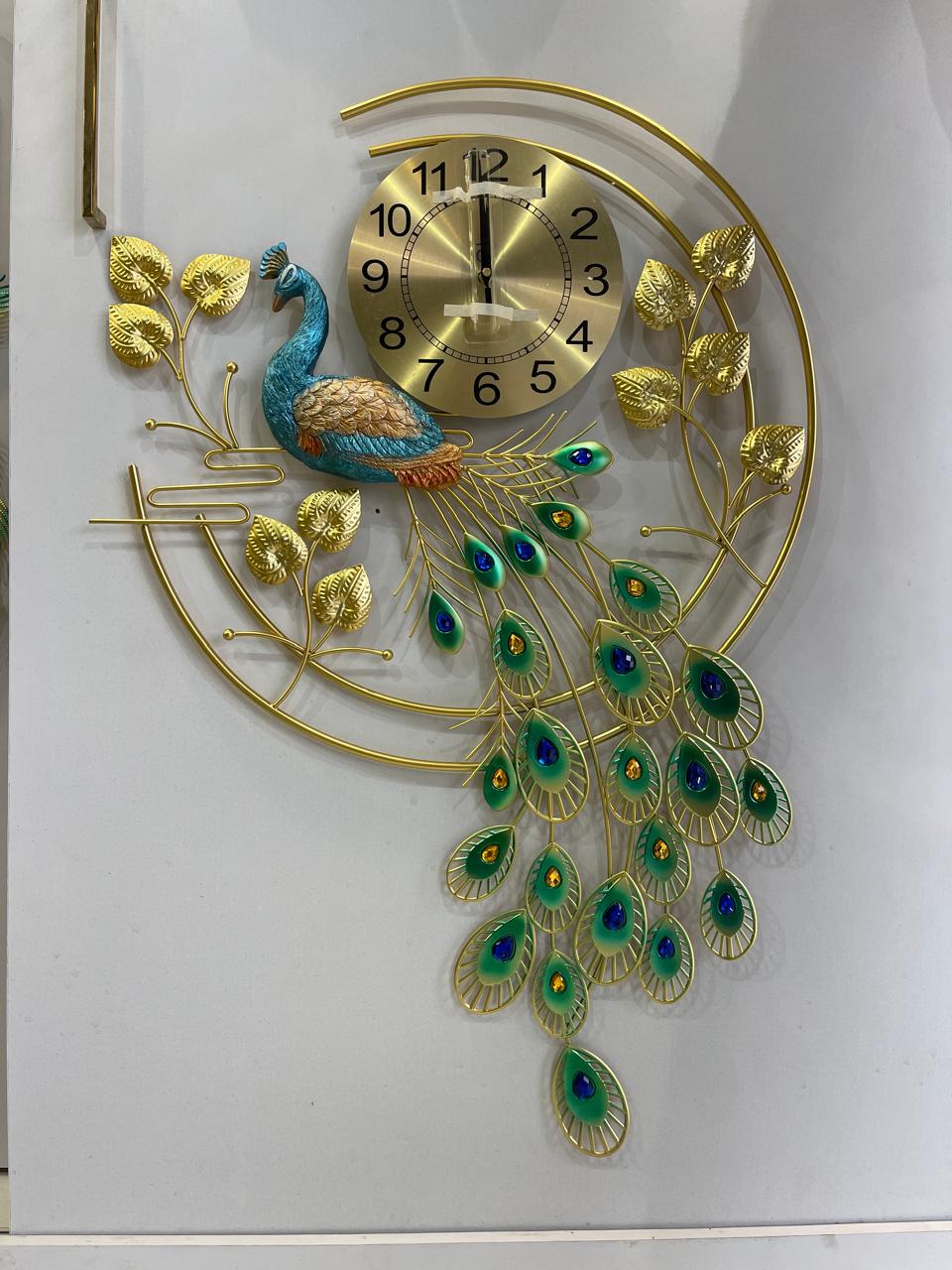 Elegant Peacock Wall Clock 🦚✨