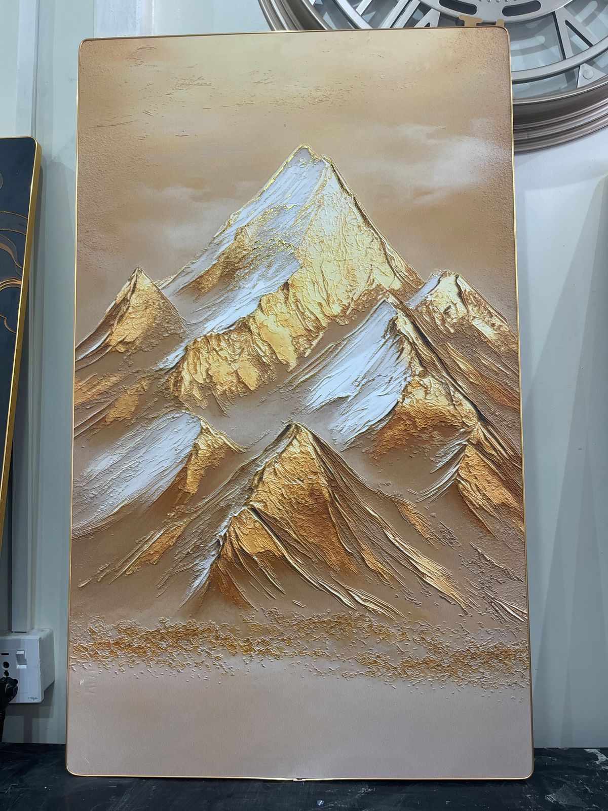 Experience the majestic beauty of Mount Everest like never before with this stunning Palif Night artwork ✨🏔️