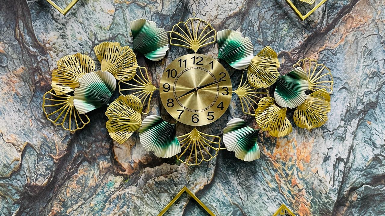 Gingko Leaf Design Metal Wall Clock