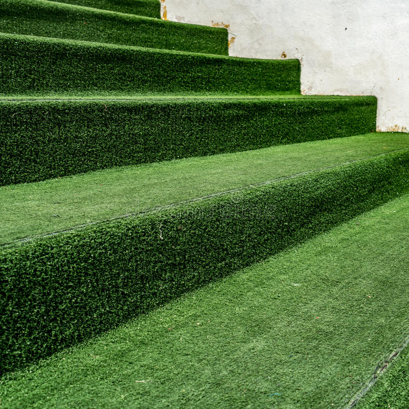 Green Stairs Happy Home (Artificial Landscape Turf for staircase BAG4016)